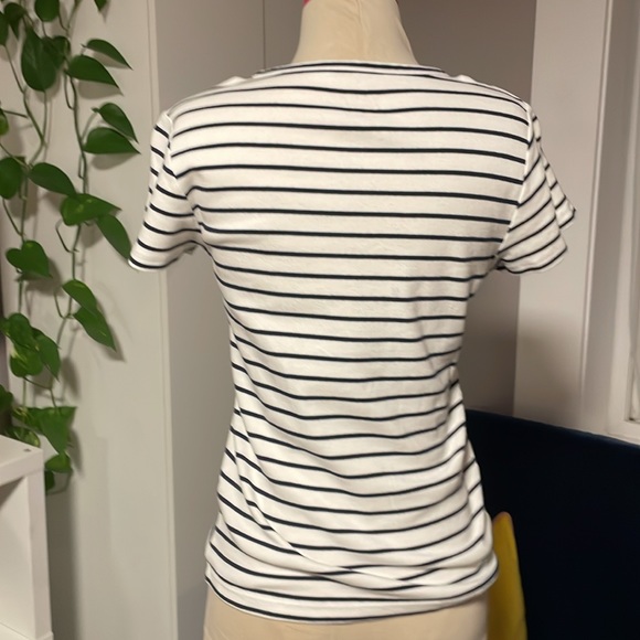 SOLD Striped tee - Picture 2 of 4